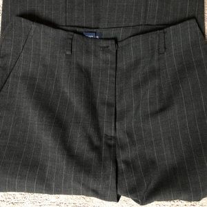 Ann Taylor petites 6P lined gray pinstripe dress pants 44% wool